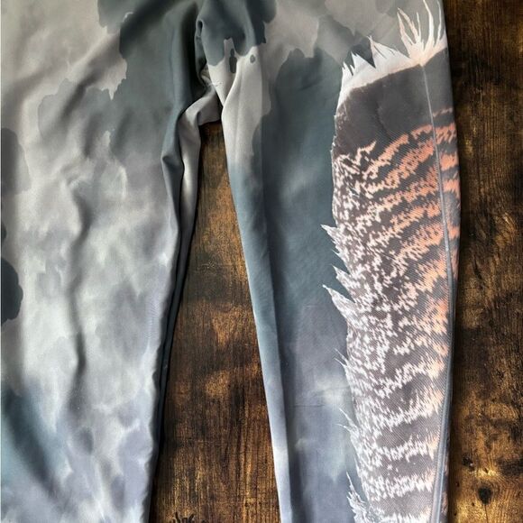 VENOR flying feather, full link leggings Size M / NWOT - Picture 6 of 6